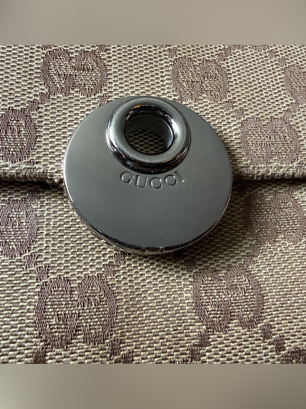 Authentic Gucci Beige and Brown GG Canvas Snap Wallet - Picture 5 of 9